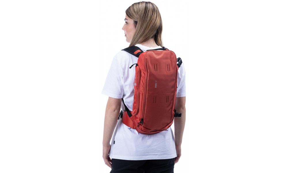 Mugursoma Cube PURE 12 red - 2