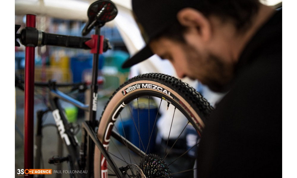 Riepa 29" Vittoria Mezcal TLR Fold 29x2.1 / 52-622 tan - 2