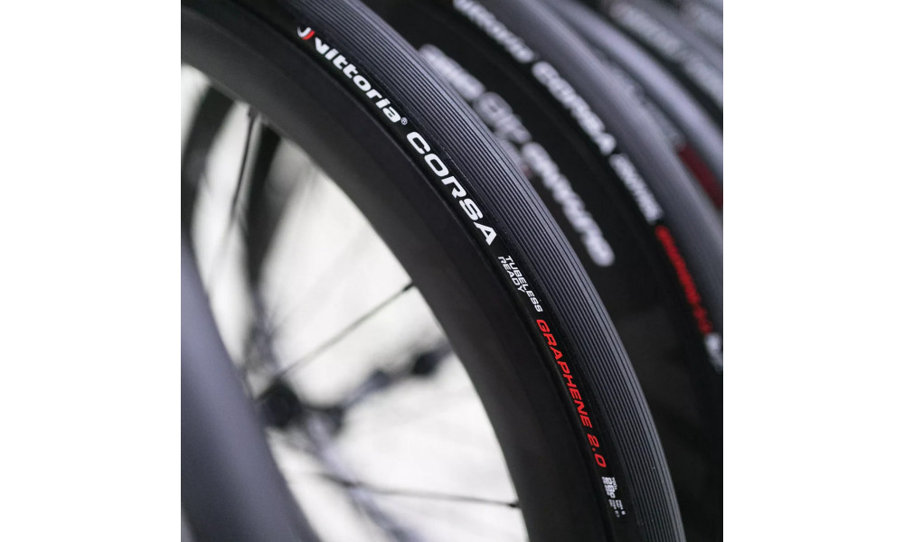 Riepa 28" Vittoria Corsa TLR Fold 700x28c / 28-622 black - 3