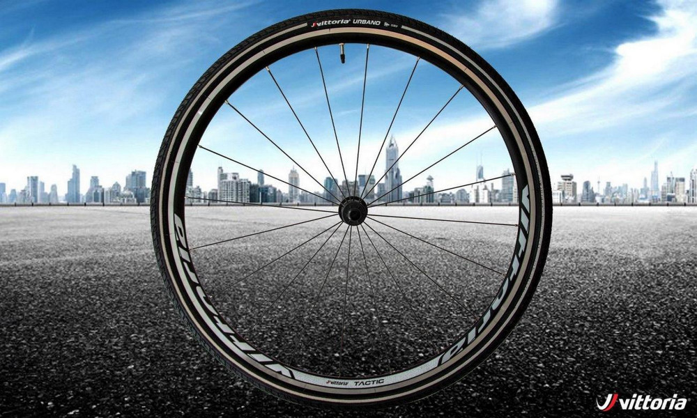 Riepa 28" Vittoria Urbano Rigid 700x40c / 42-622 black - 3
