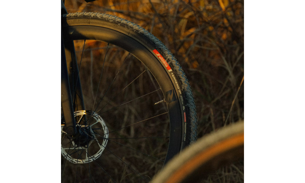 Riepa 28" Vittoria Terreno T90 Mud G2.0 TLR Fold 700x38c / 40-622 Gravel Endurance black - 4